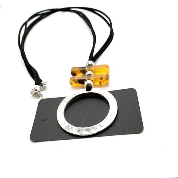 Hammered Open Circle Silver-tone Pendant Necklace Leather Cord - Picture 6 of 16